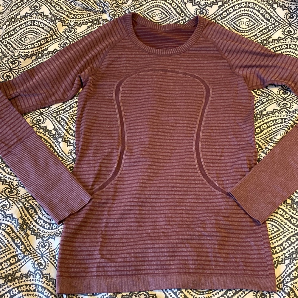 Lululemon Swiftly Tech long sleeve